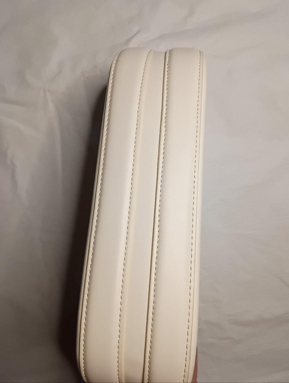AUPEN Leather Shoulder Bag Ivory Asymmetrical Zip Closure Single Strap - Picture 6 of 7